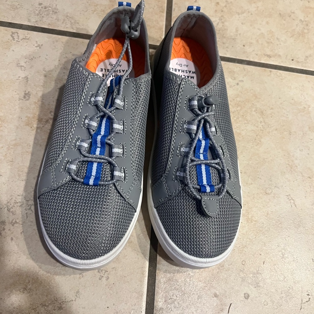 Sperry Kids Sneakers in Gray with Blue Stripes